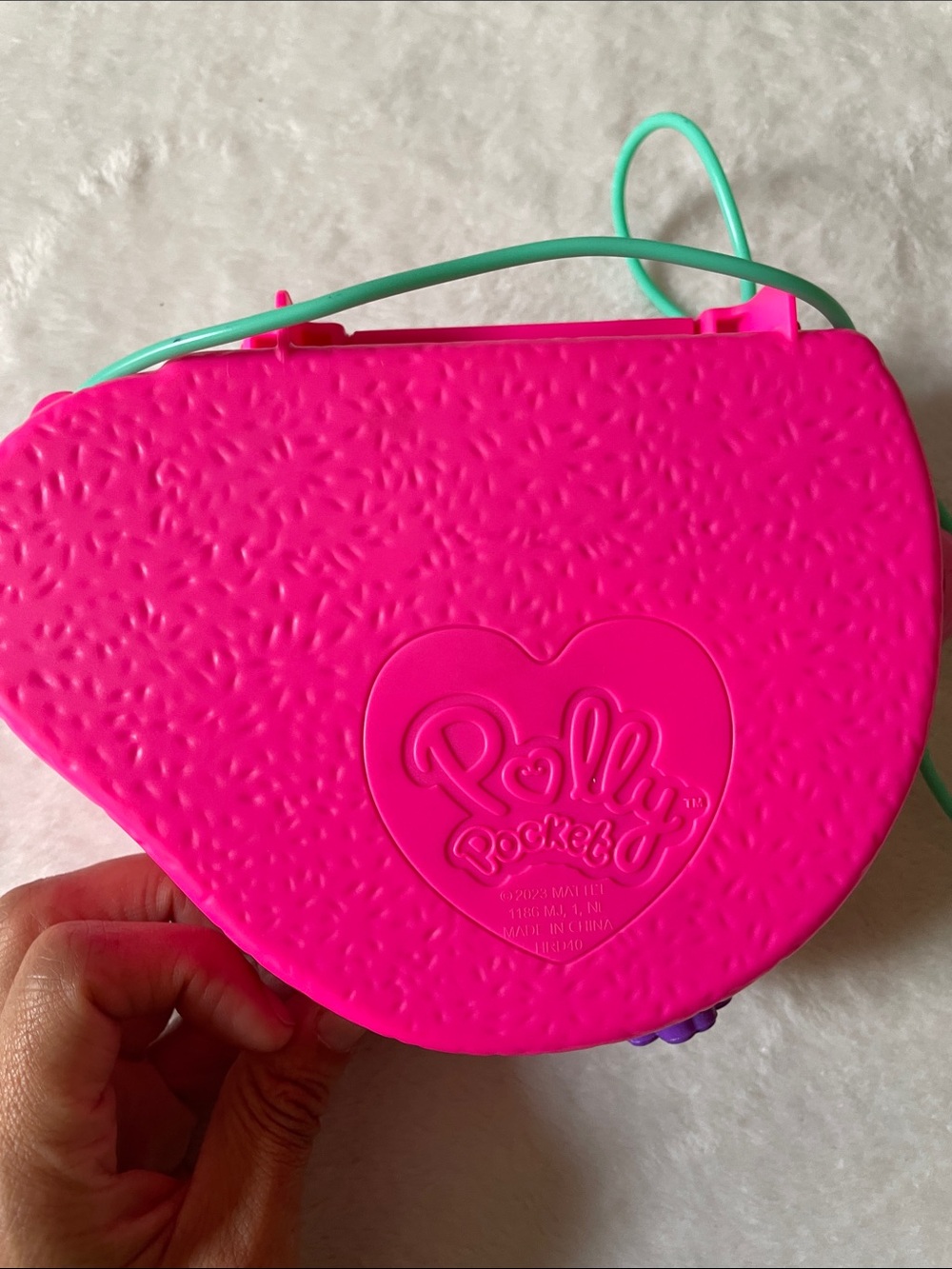 Polly Pocket Sloth Family 2-in-1 Purse Compact, a jungle-themed playset - Picture 7 of 8